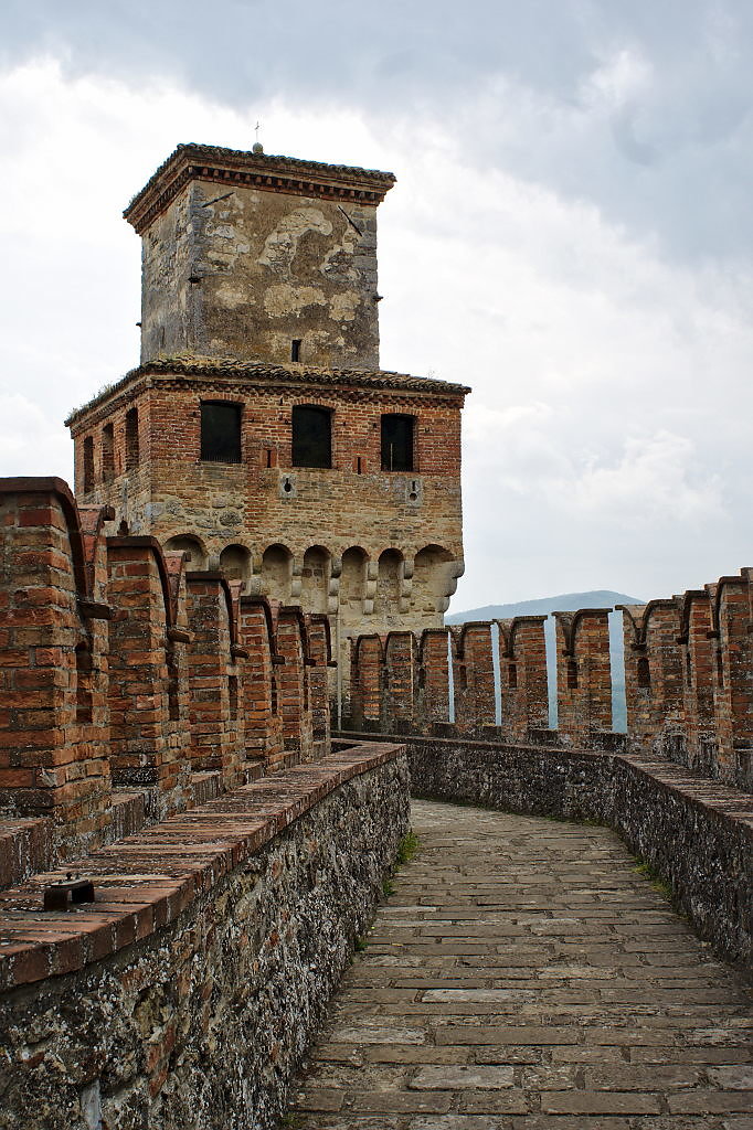 vigoleno-05.jpg